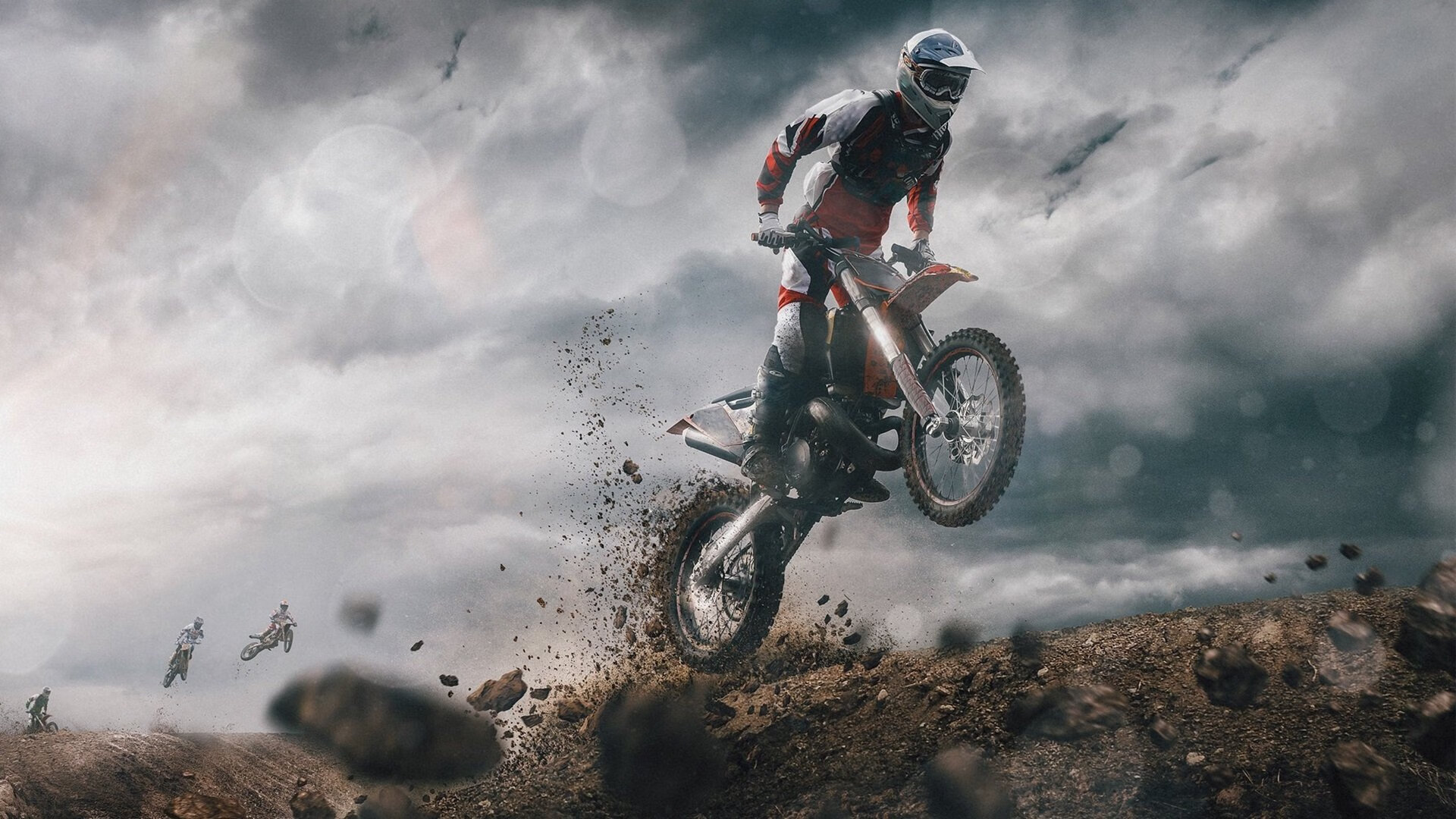 九游娱乐官网 (jiuyou)-大型夜光水上摩托表演，灯火辉煌中的极速狂飙，水上摩托长啥样